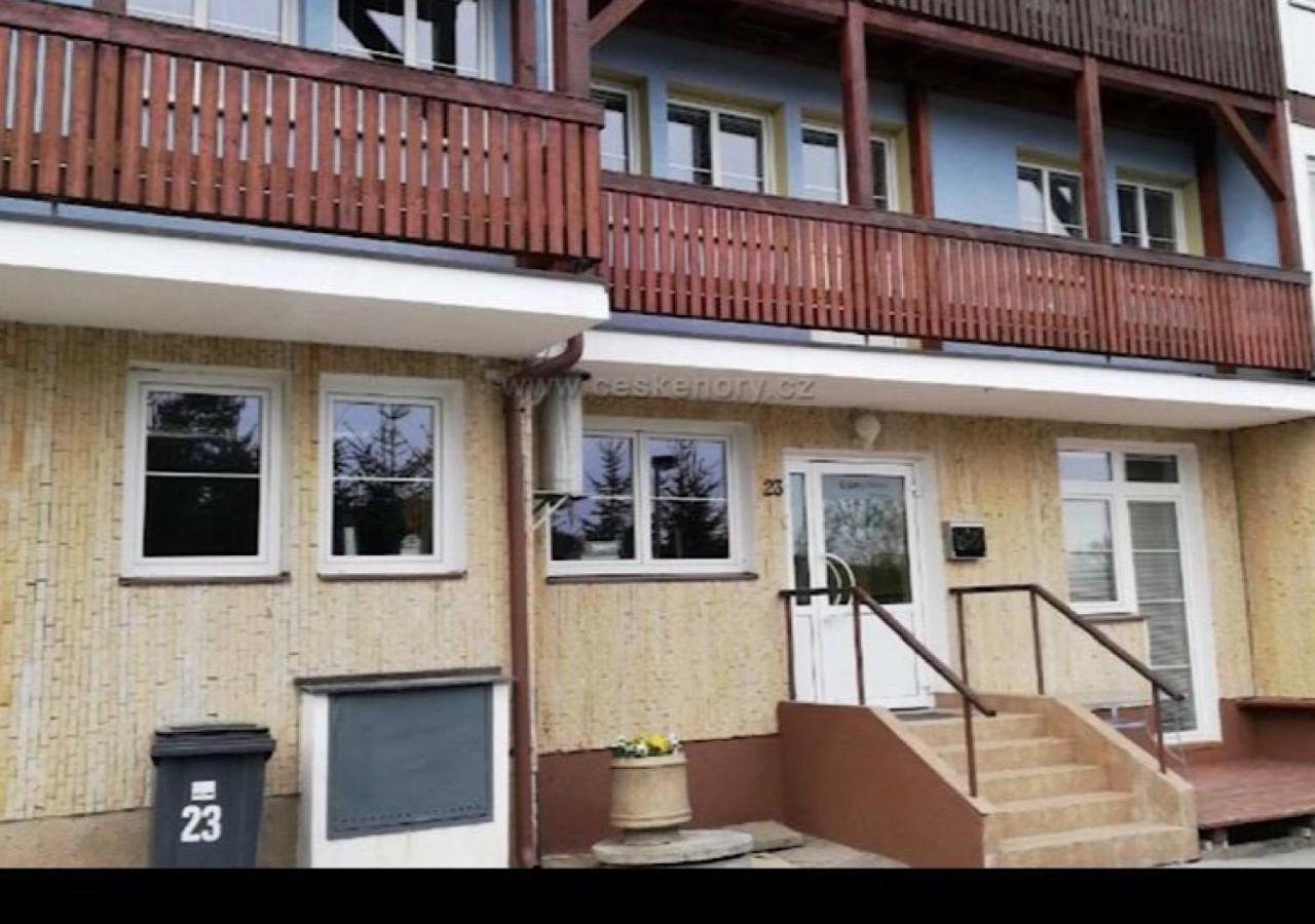 Hotel Lipno Pearl Lipno nad Vltavou Exterior foto